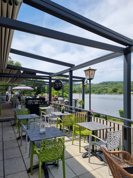 LUJO – Seecafé & Restaurant am Baldeneysee in Essen