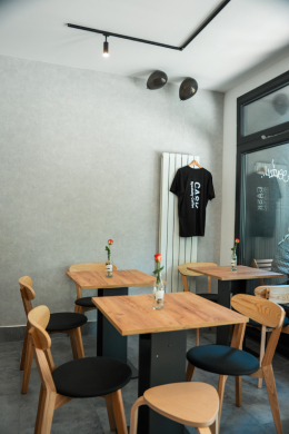 Ein zweites Bild des Unternehmens: Cask Kaffee in Bonn